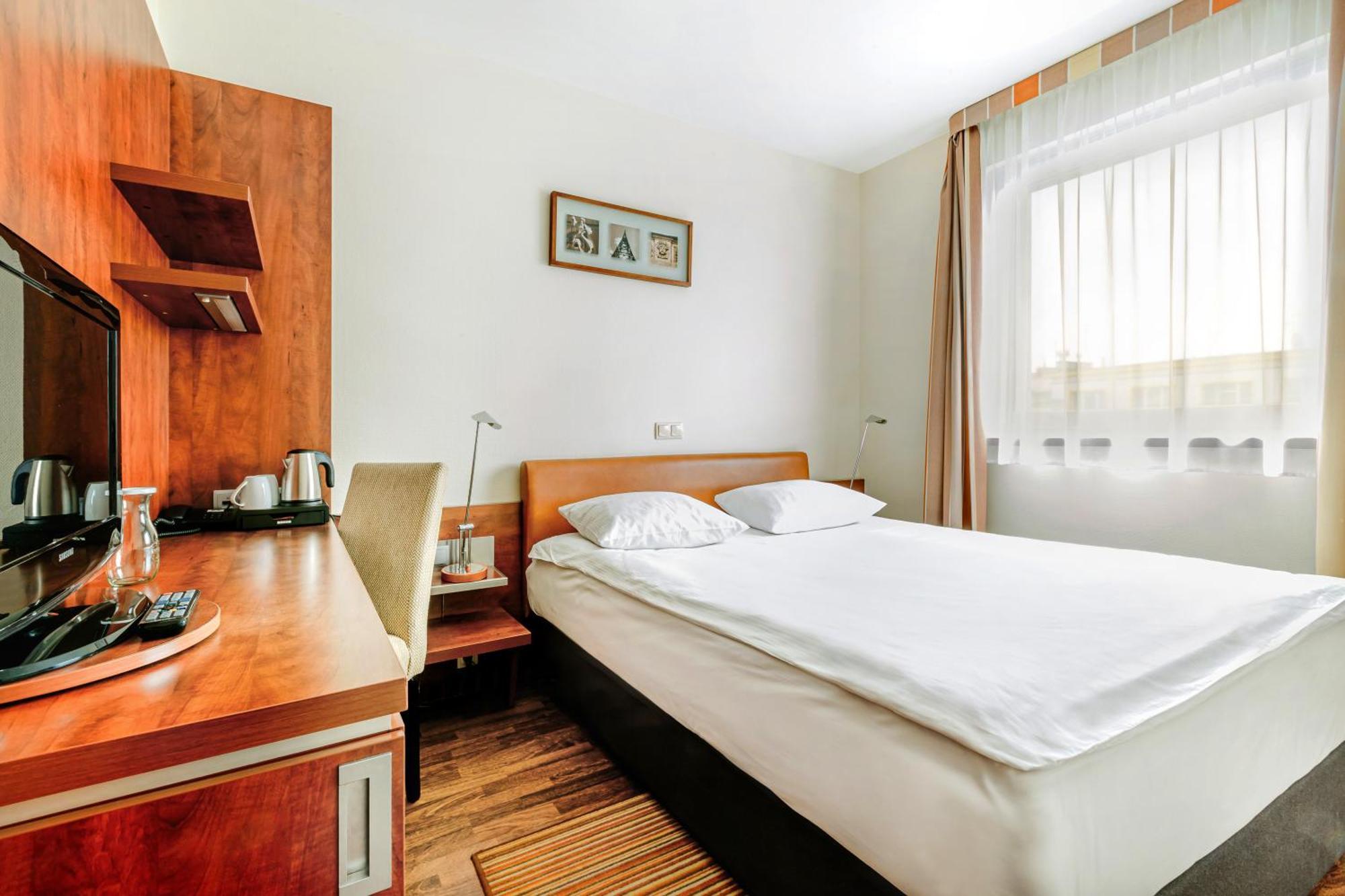 Hotel Qubus 3*