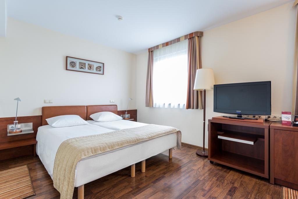 Qubus Hotel
